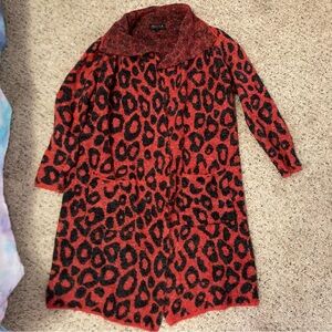Joseph A. What Is Silk long red leopard print duster sweater cardigan open front